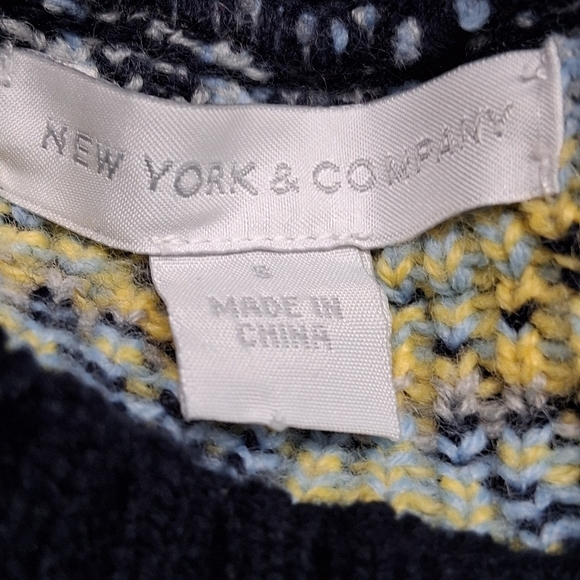 New York & Co. Patterned Sweater With A Mock Neckĺ - Picture 11 of 11